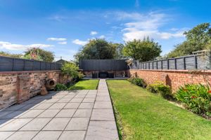 Photo 20- click for photo gallery